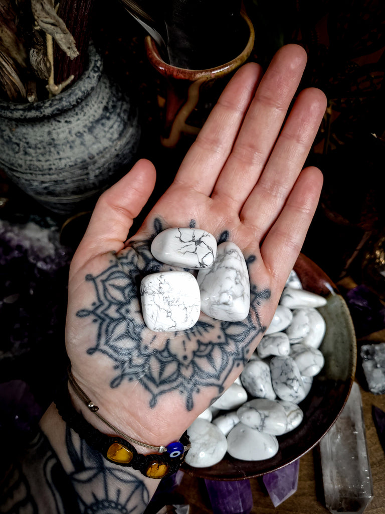 Howlite Tumbled Crystals - Set of 3