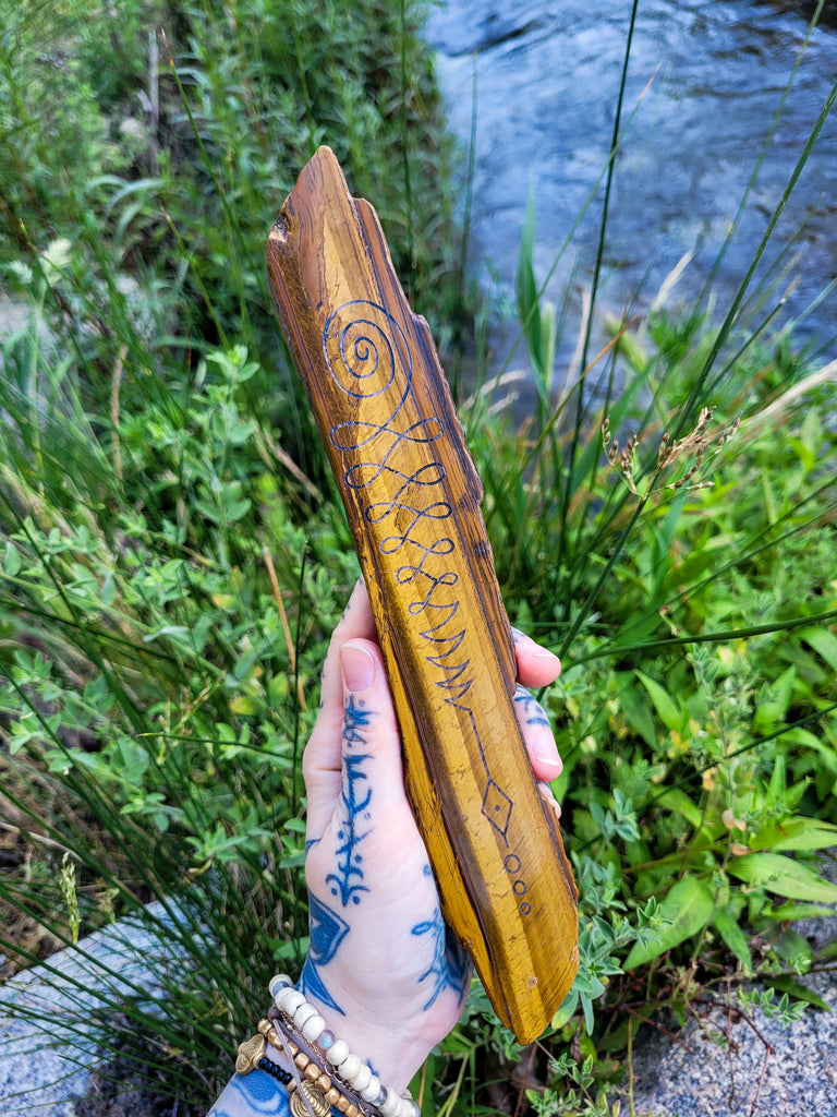 Unalome Tigers Eye Crystal Slabs