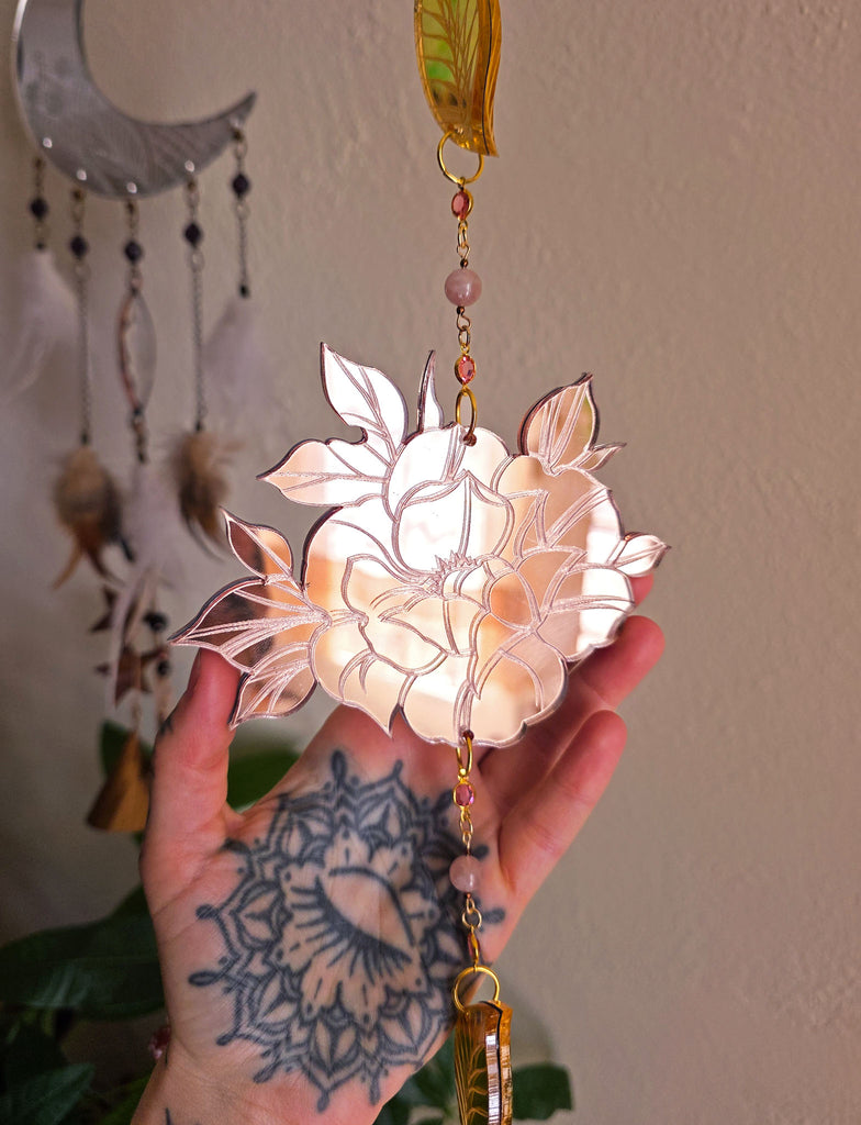 Sweet Rose Bud Suncatchers
