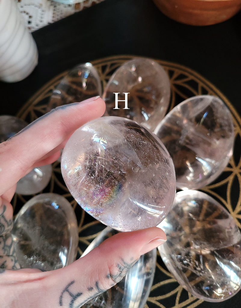 Clear Quartz Pebble Palm Stones
