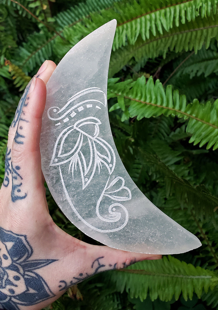 Selenite Crescent Moon - Moon Goddess